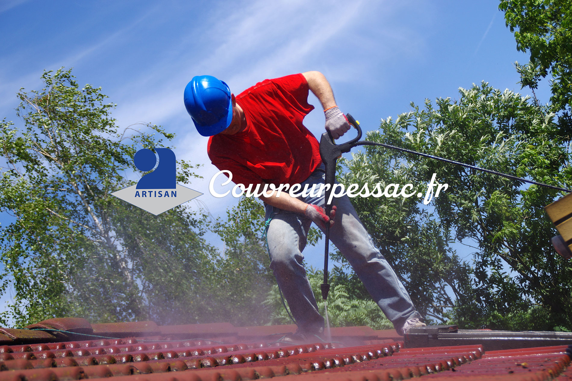 Couvreur Pessac : nettoyage toiture Bordeaux Gironde