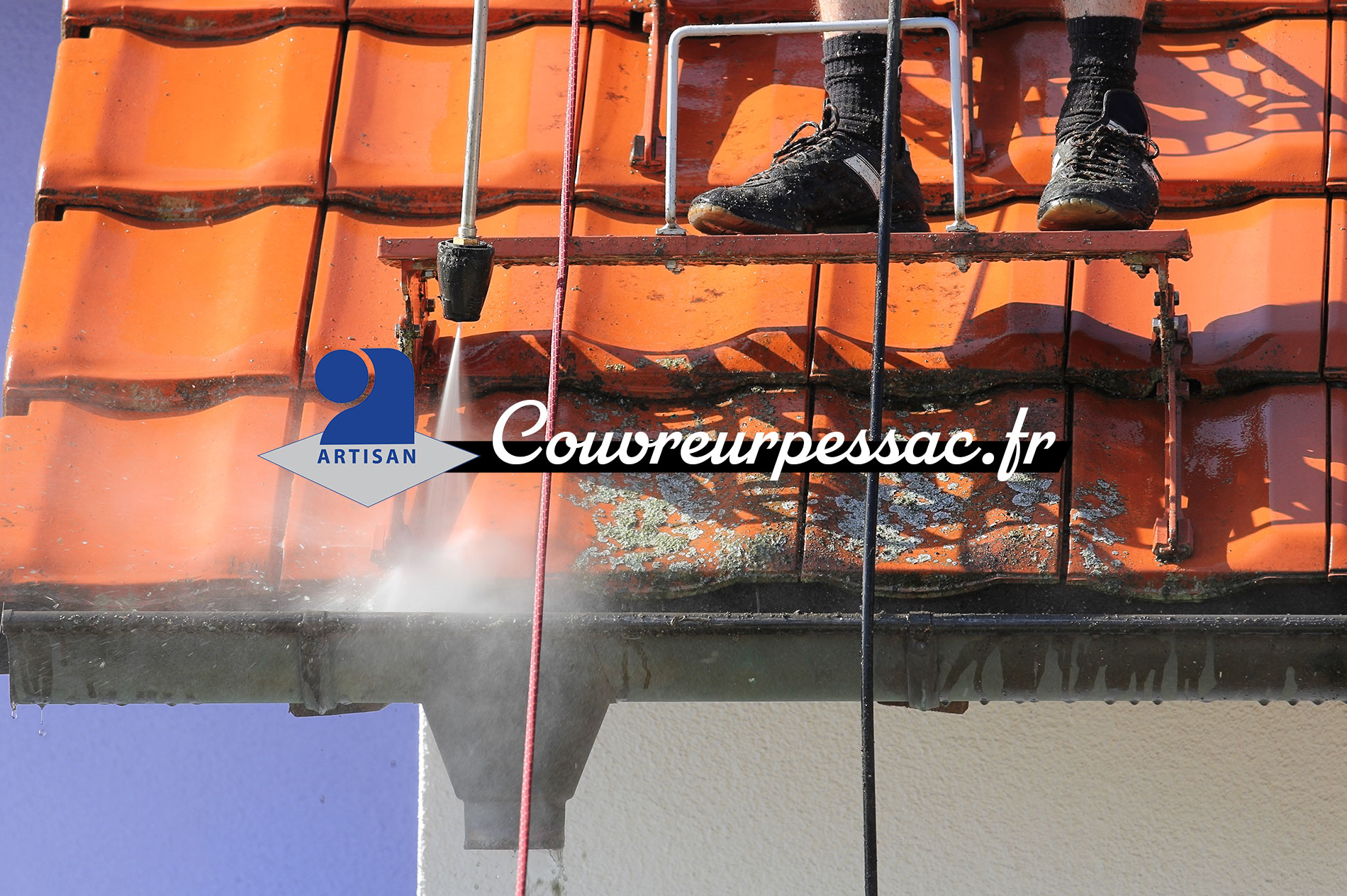Couvreur Pessac : traitement chimique toiture Bordeaux Gironde